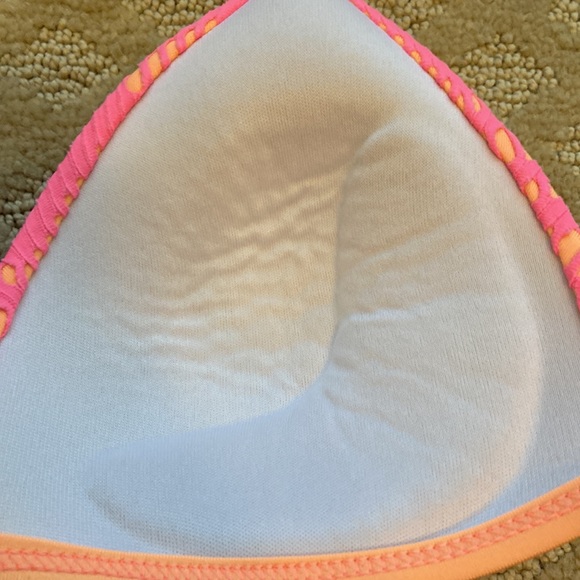 SO Orange triangle bikini top with pink overlay. S - Picture 6 of 7